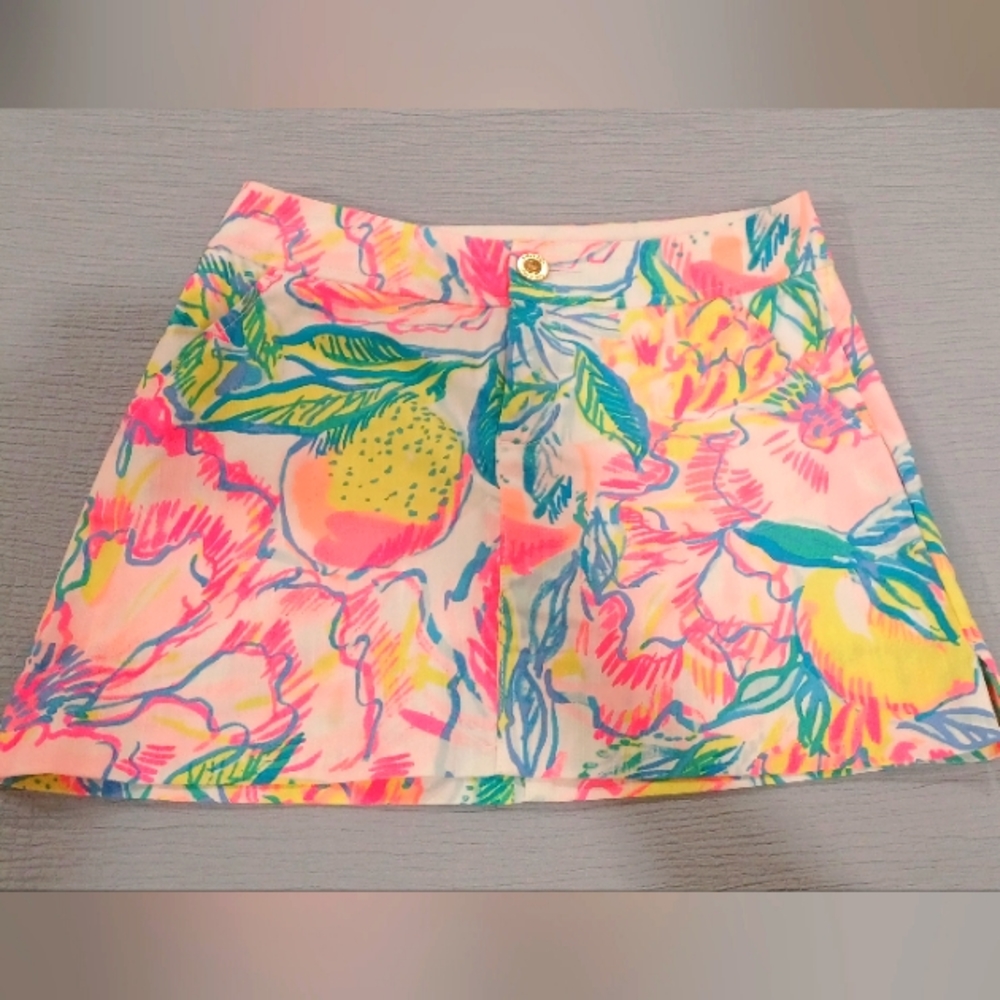 Lilly Pulitzer Skort, size 00 Fiesta Bamboo pattern NWT